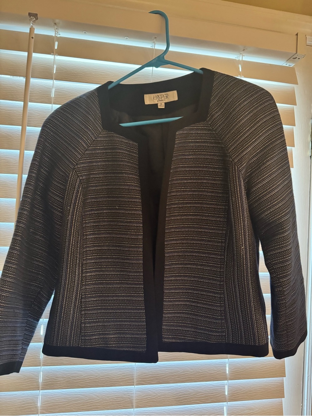 Kasper Black and White Textured Open-Front Blazer